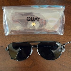 Quay aviator sunglasses BRAND NEW, never even been tried on, tag still on them.